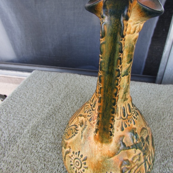 Sicilian Vase - Picture 8 of 8